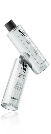 两瓶透明卸妆水